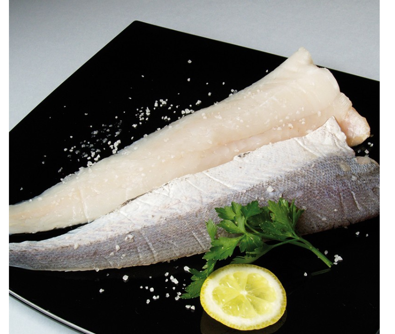 Filete de merluza con piel 2/4 mp (Caja de 5 kg)