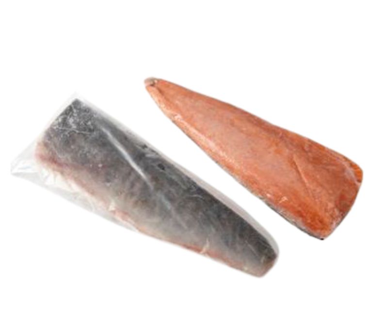 Filete de salmón plateado con piel 800 g/pieza (Caja de 10 kg)