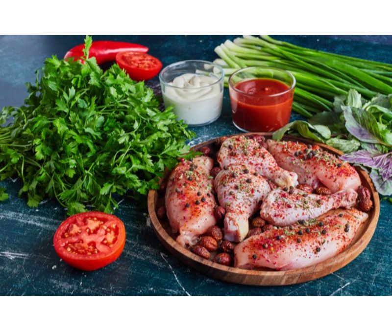 Contramuslo de pollo fileteado 80 - 100 g/pieza (1 caja de 6 kg)