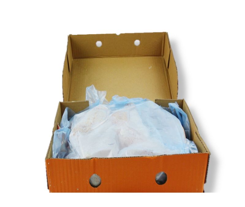 Muslo de pollo interfoliado 250 - 300 g/pieza (1 caja de 4 kg)