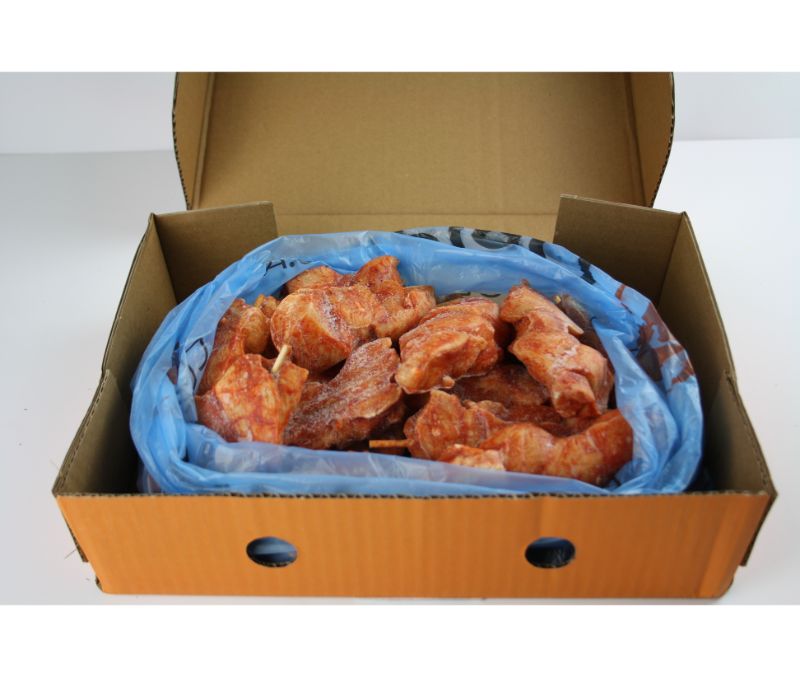 Pincho adobado de pollo (1 caja de 2 kg)