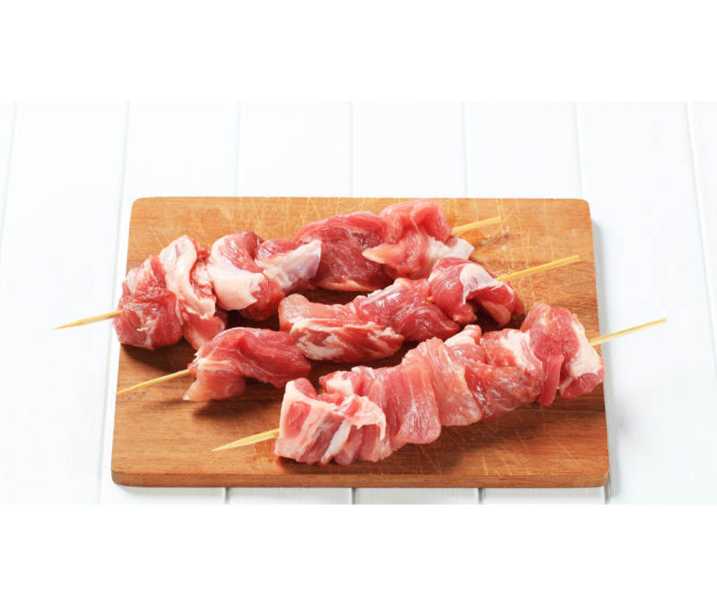 Pincho adobado de carne de cerdo (10 bolsas de 0,7 kg aprox.)