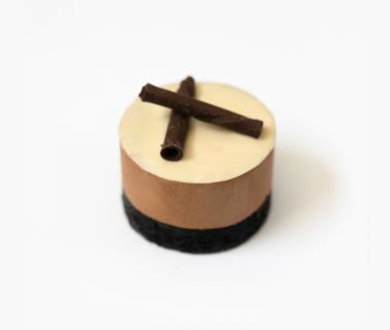 Dulce individual de mousse Sacher (60 unidades de 85 gr)