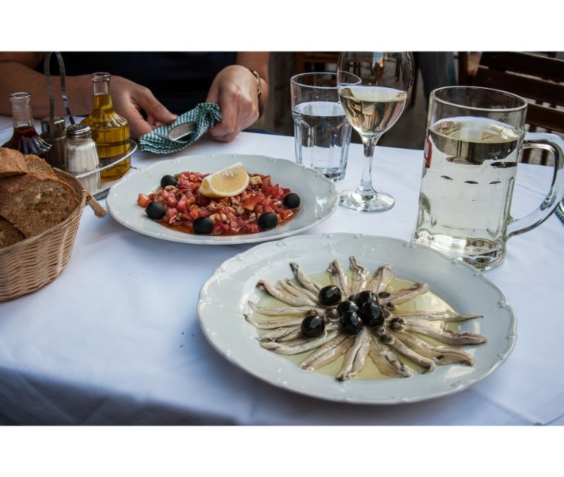 Anchoas en aceite de girasol (12 latas de 500g)